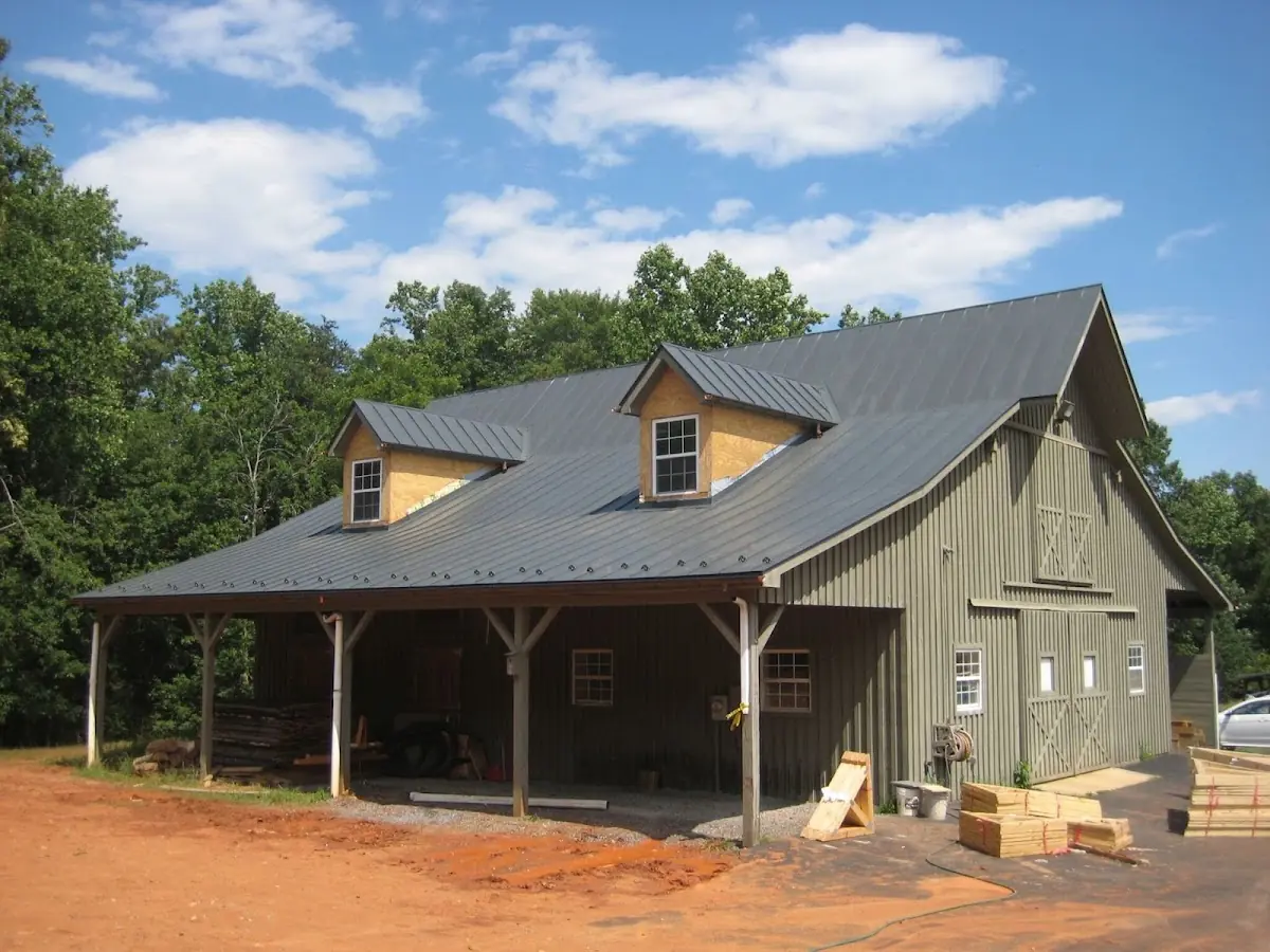 Expert Asphalt Roof Repair workmanship in Wailuku